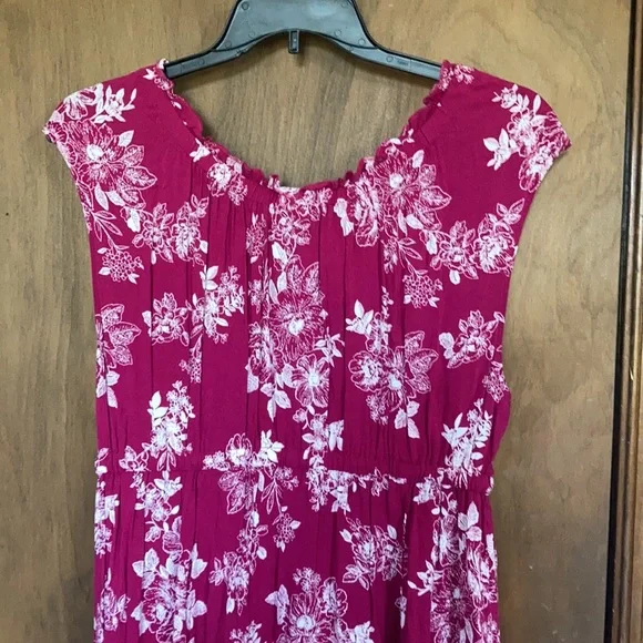 Relisted Torrid floral bohemian dress slits at bottom & keyhole at neckline - Picture 10 of 17